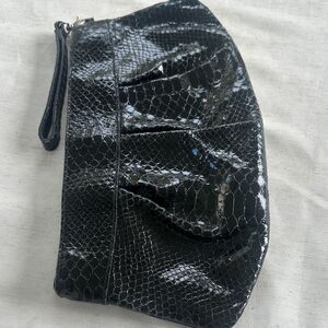 MAURIZIO TAIUTI BLACK LEATHER SNAKESKIN CLUTCH BAG